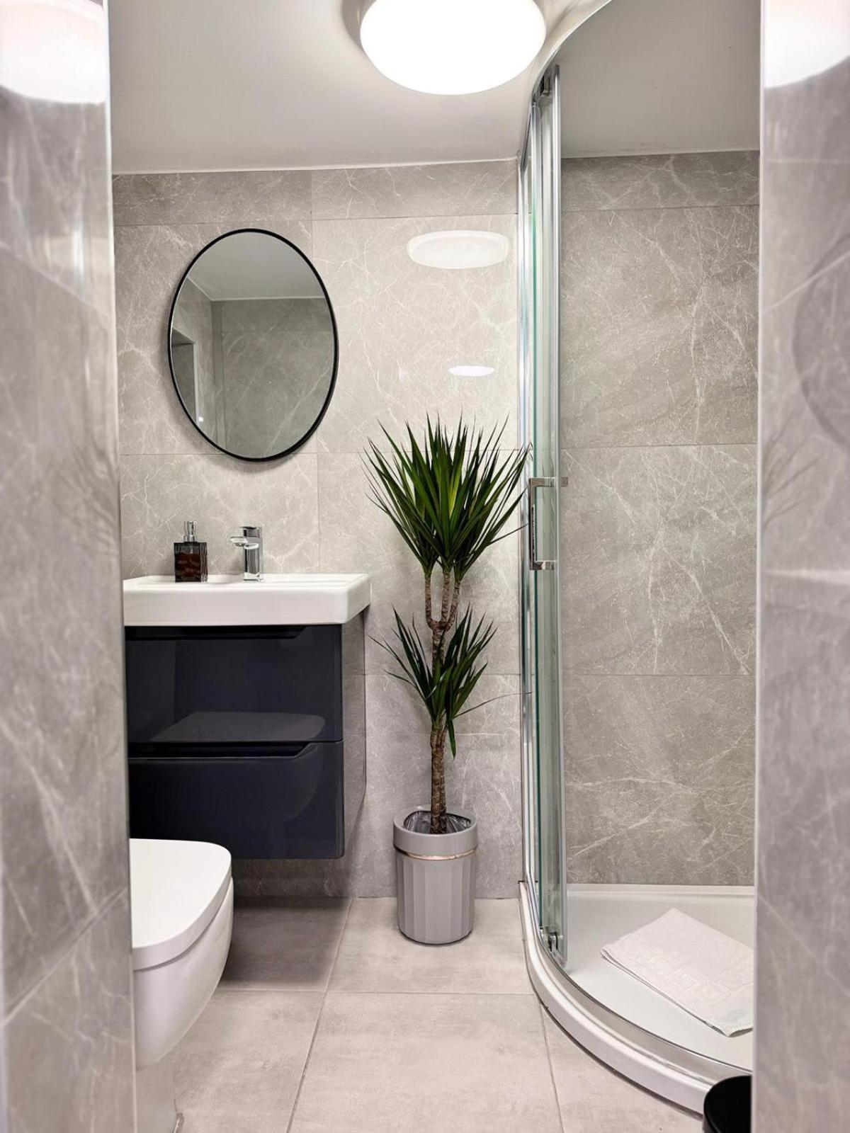 Camden Luxury Studio Flats And En-Suit Rooms London Exterior photo
