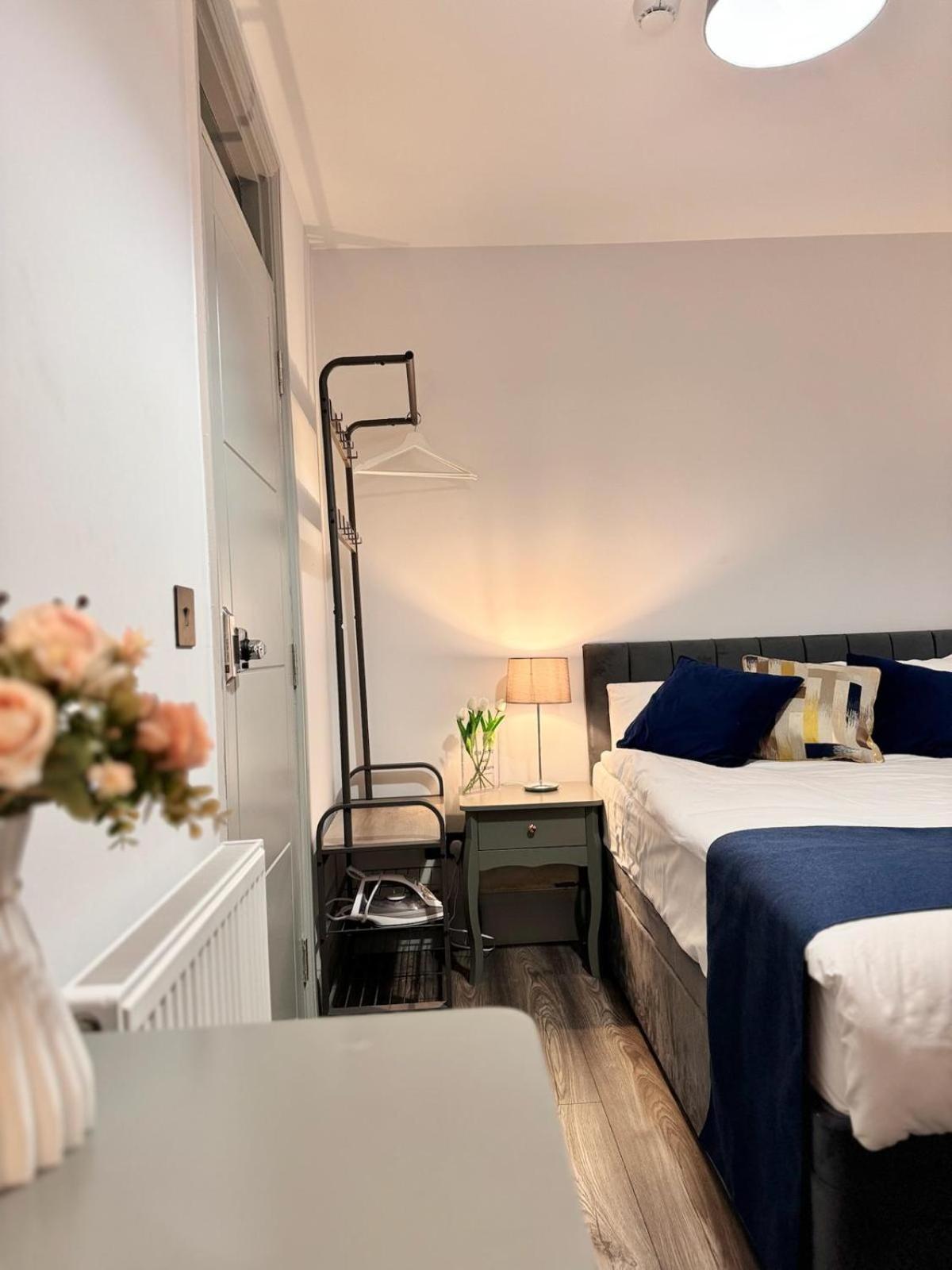 Camden Luxury Studio Flats And En-Suit Rooms London Exterior photo