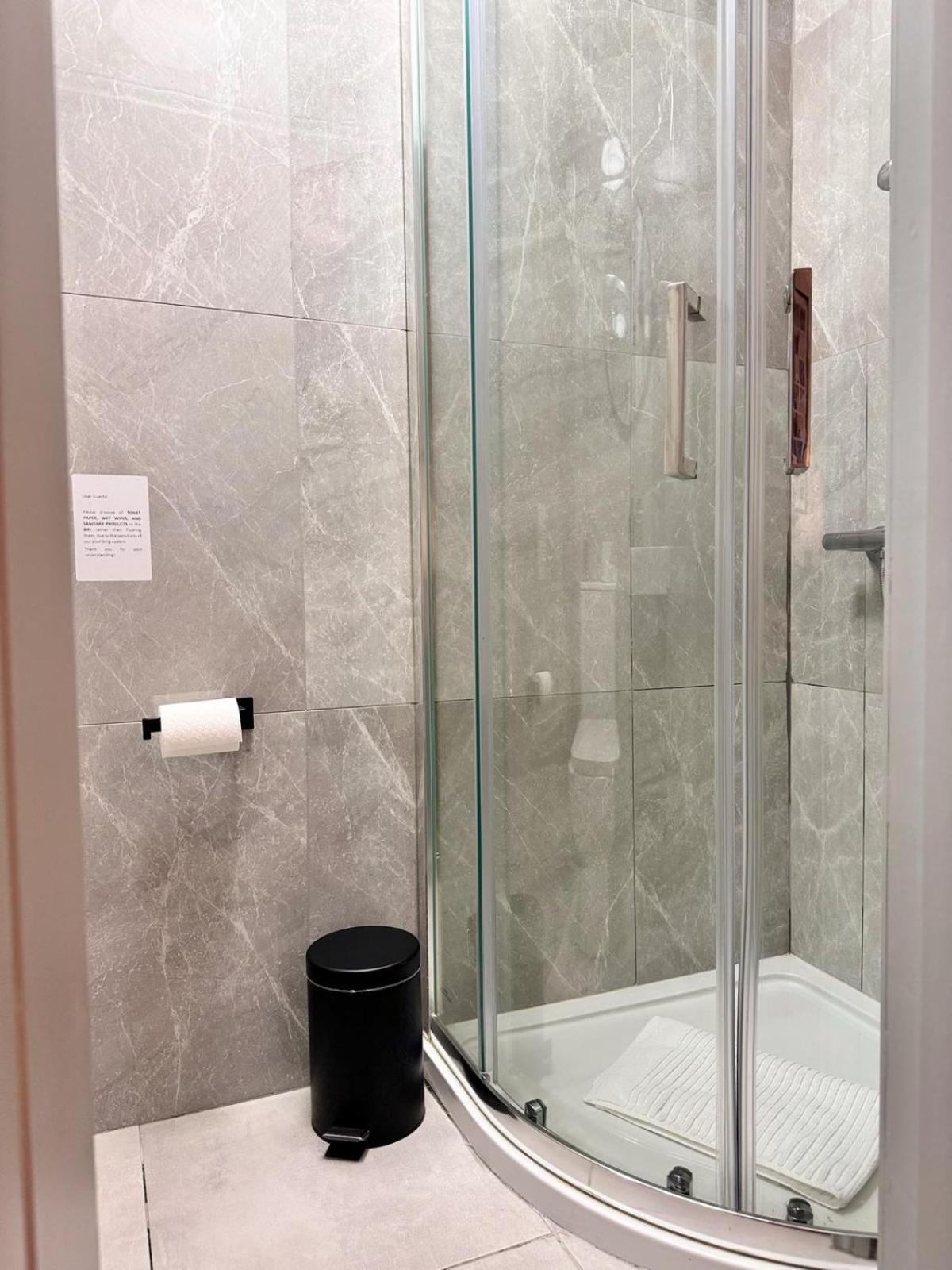 Camden Luxury Studio Flats And En-Suit Rooms London Exterior photo