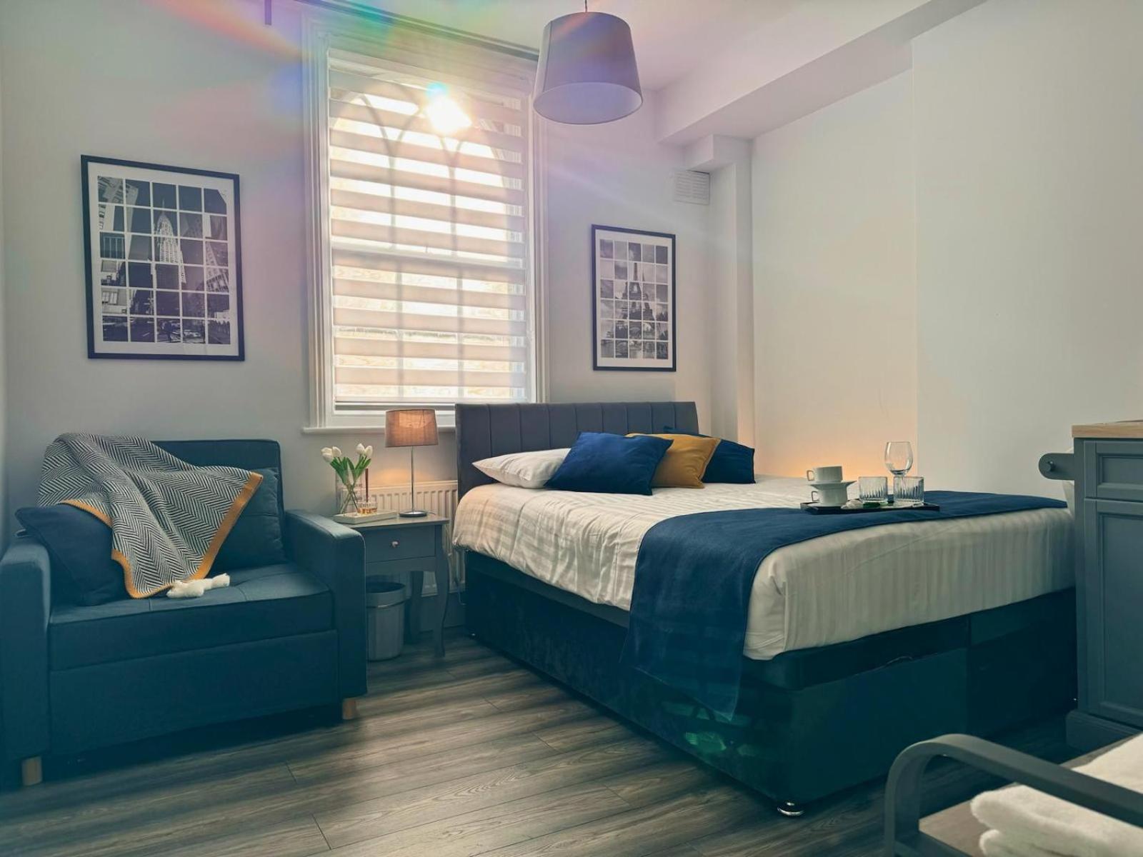 Camden Luxury Studio Flats And En-Suit Rooms London Exterior photo